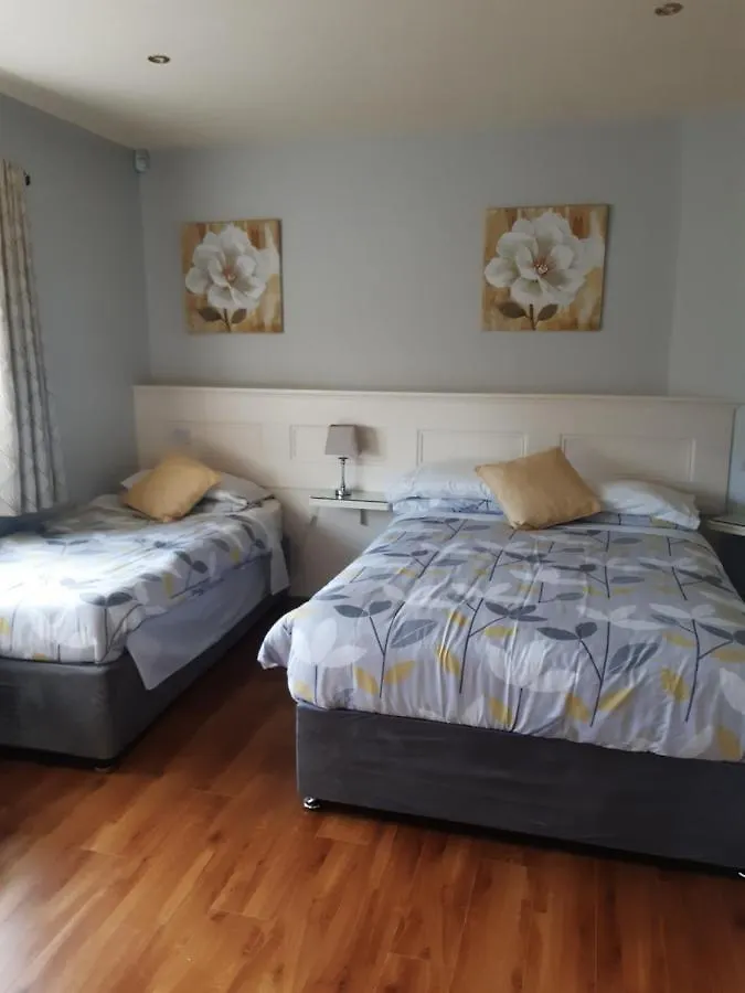 Green Acres Guesthouse- Accommodation Only Killarney